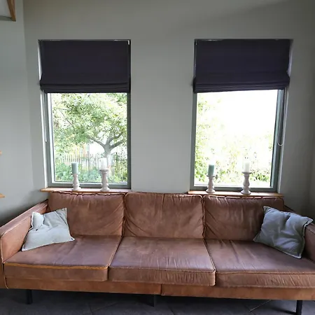 Apartment Aan De Kwakel Maasland