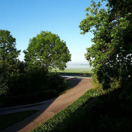 Aan De Kwakel 아파트 마슬랜드