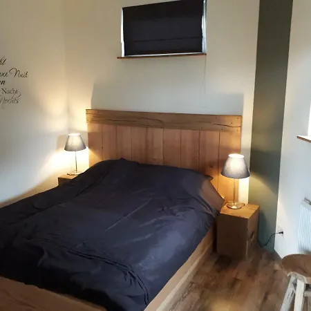 Aan De Kwakel Apartment Maasland