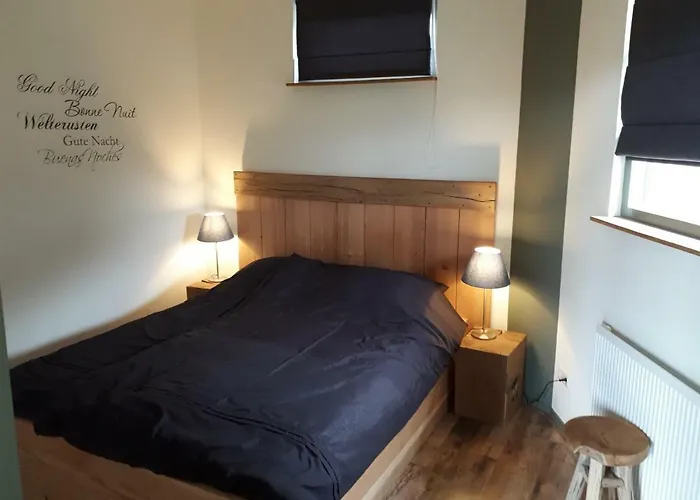 Aan De Kwakel 아파트 마슬랜드